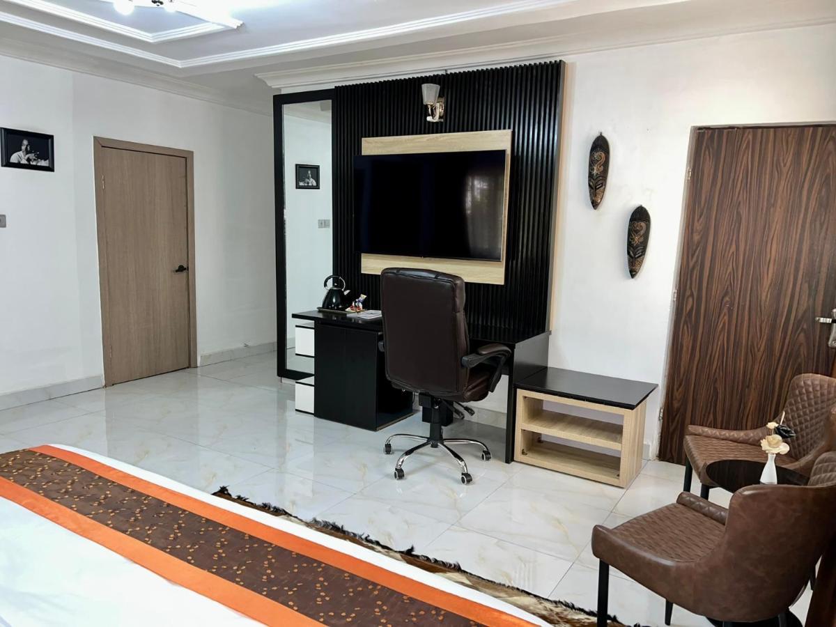 Urban Rootz Hotel Abuja Luaran gambar