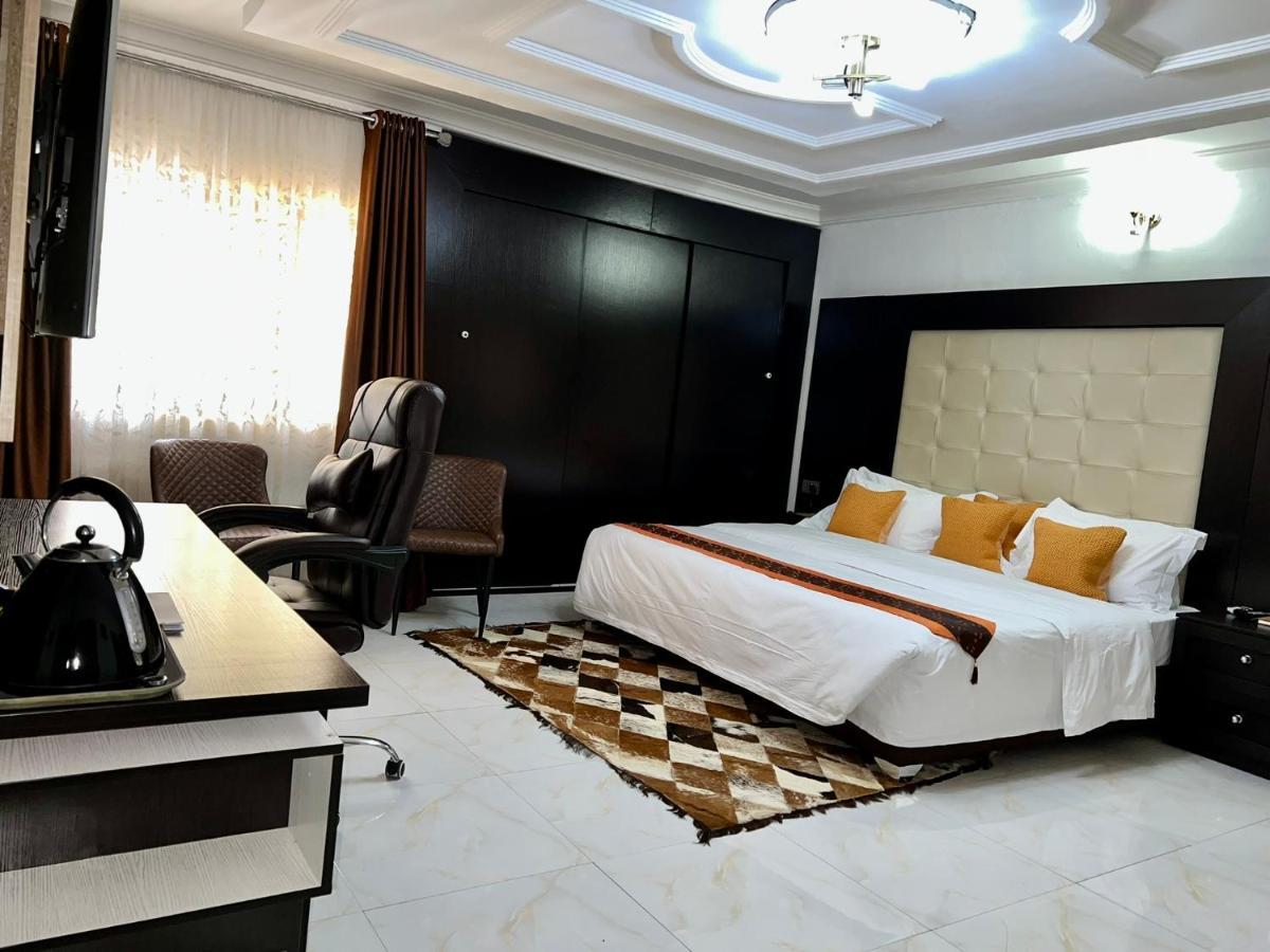 Urban Rootz Hotel Abuja Luaran gambar