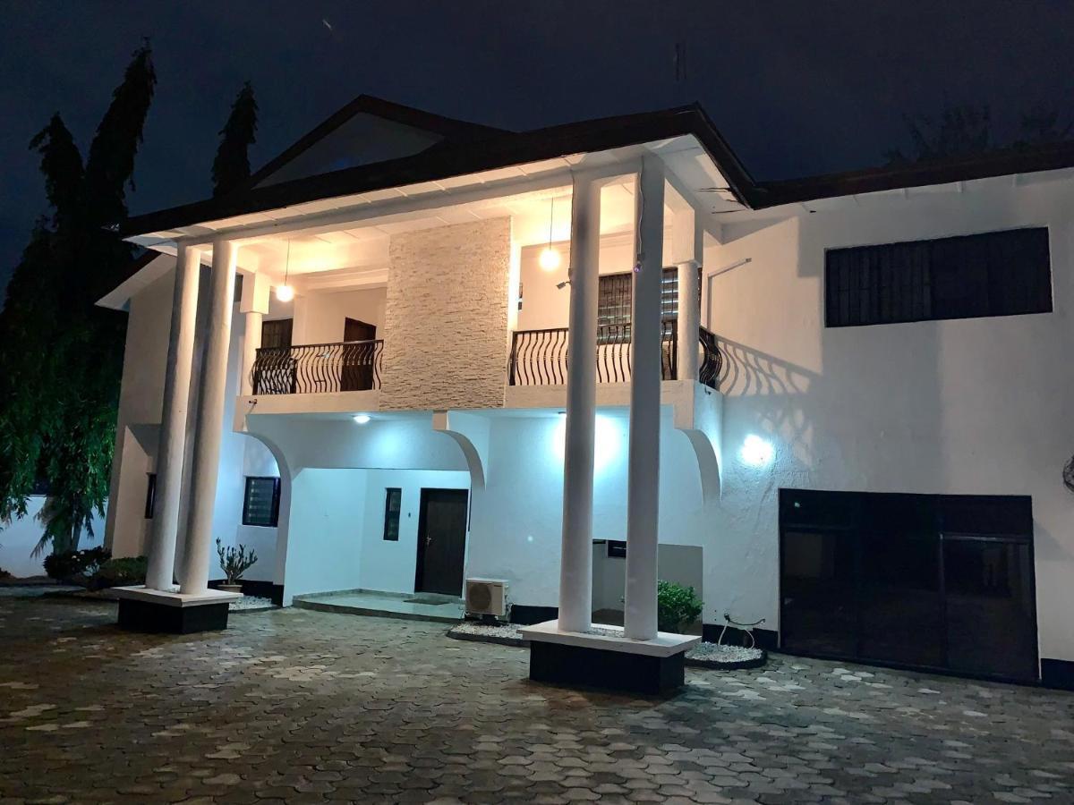 Urban Rootz Hotel Abuja Luaran gambar