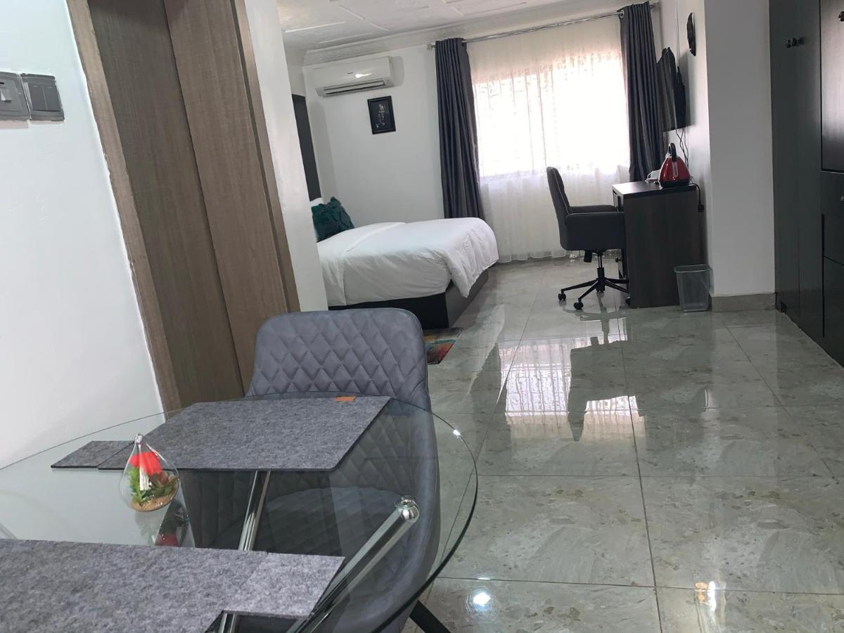 Urban Rootz Hotel Abuja Luaran gambar