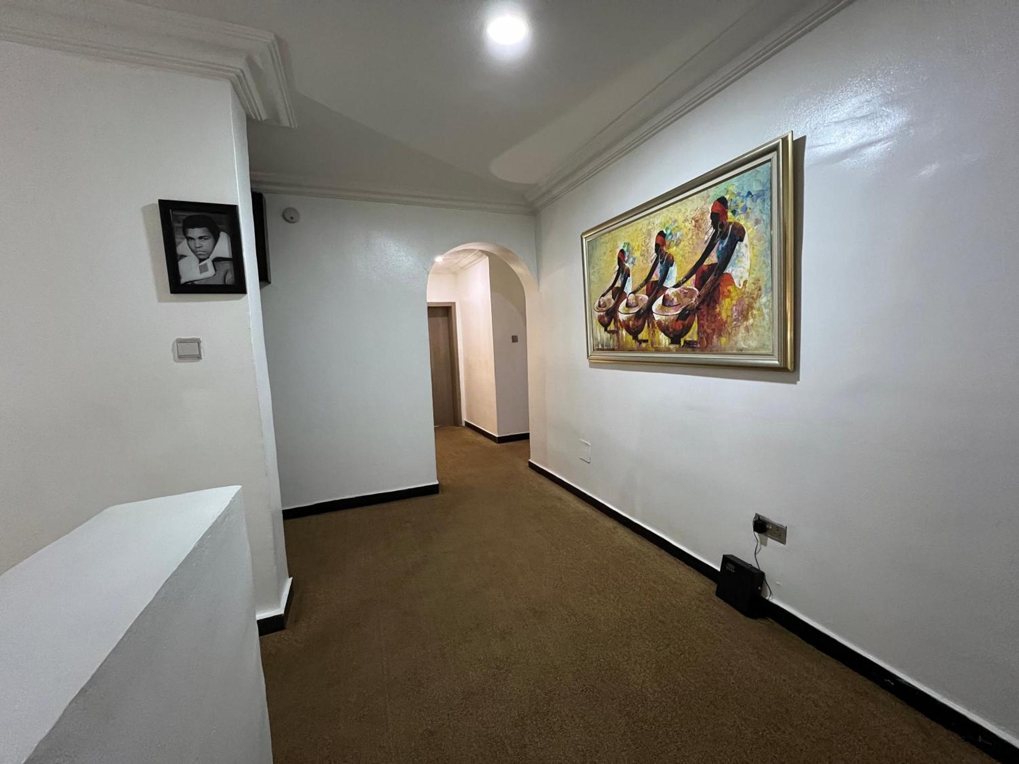 Urban Rootz Hotel Abuja Luaran gambar