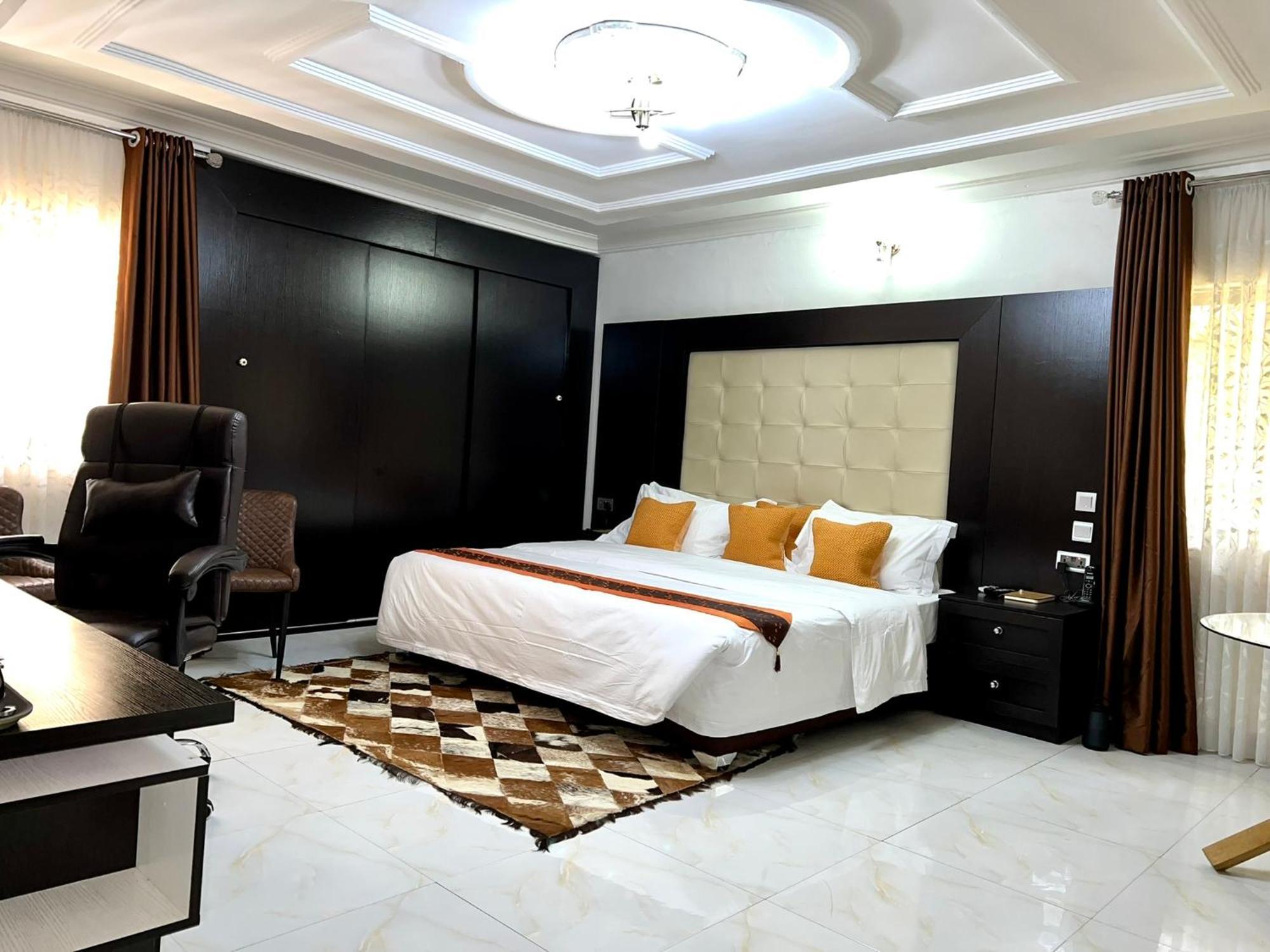 Urban Rootz Hotel Abuja Luaran gambar